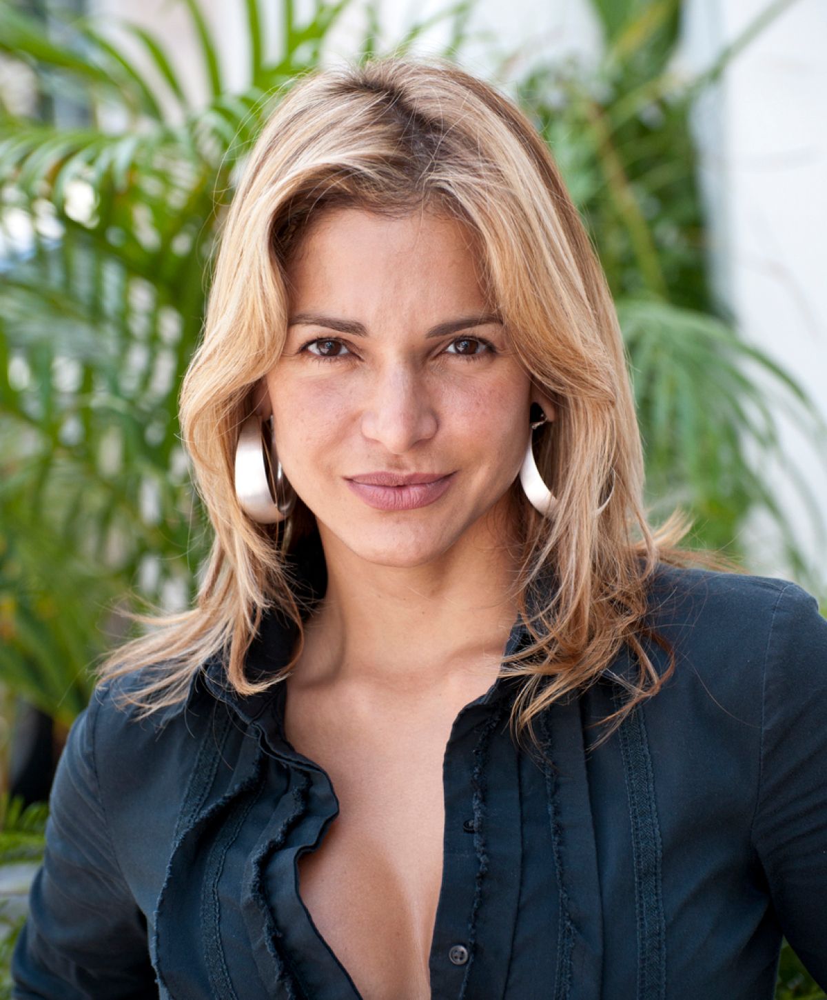 west columbia menopause symptoms model with blonde hair